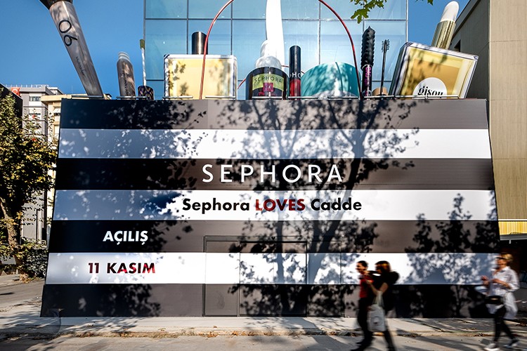 Türkiye'deki İlk Amiral Mağazasını Bağdat Caddesi'nde Açıyor