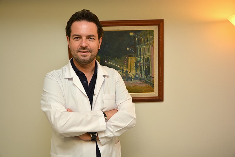 Katarakt ve Görme Kusurları Tek Operasyonla Tedavi Ediliyor