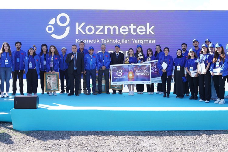 Kozmetik Teknolojileri Yarışması Ankara'da gerçekleştirildi