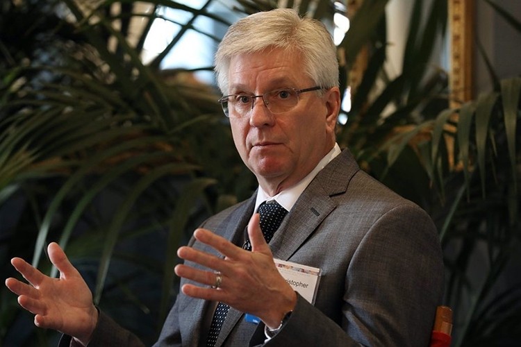 FED faizi 50 puan düşürmeye yakın