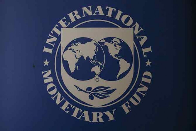 El Salvador'a 1,4 milyar dolarlık finansman paketini onayladı