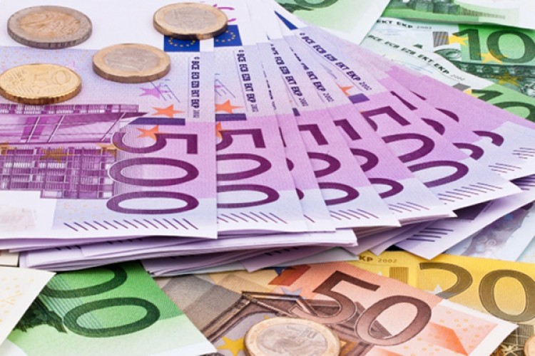 AB 21,2 milyar avro ticaret fazlası verdi