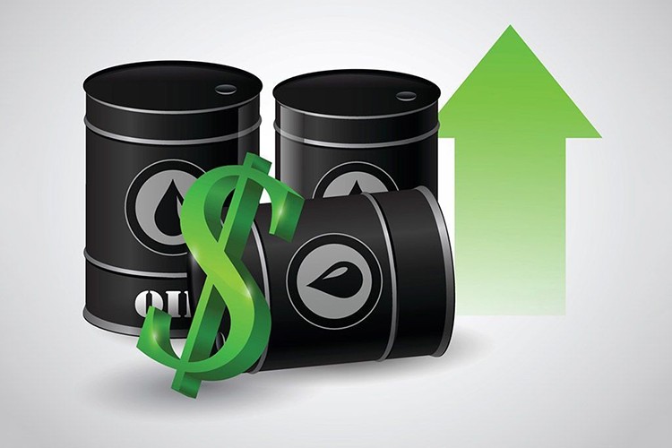 Aşılama petrol fiyatlarını yükseltti