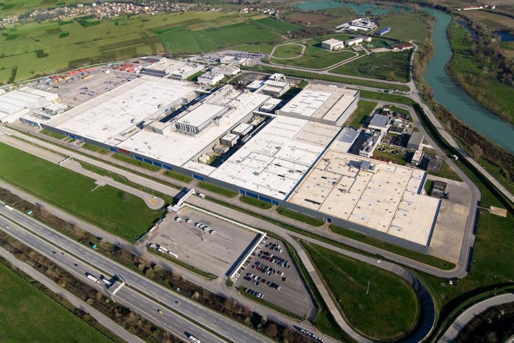 Üretime 2 hafta ara veriyor