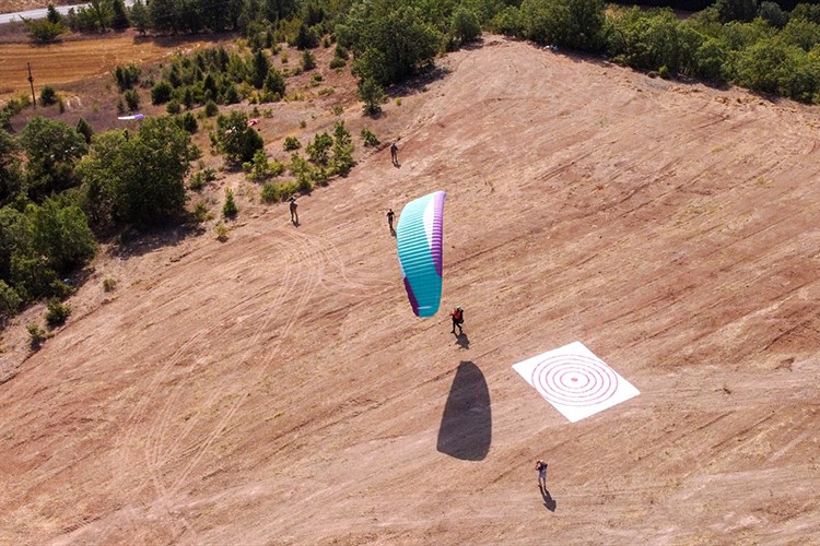 "Gölpazarı Havacılık ve Yamaç Paraşütü Festivali" başladı