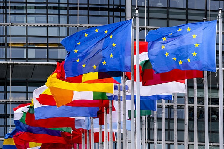 AB'de en fazla lobi harcamalarını teknoloji şirketleri yapıyor