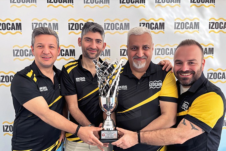 İzocam'dan 60. Yıla Yakışır Çifte Spor Başarısı