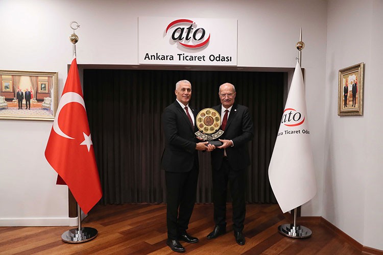KKTC Ekonomi Bakanı'ndan ATO Başkanı Baran'a Ziyaret