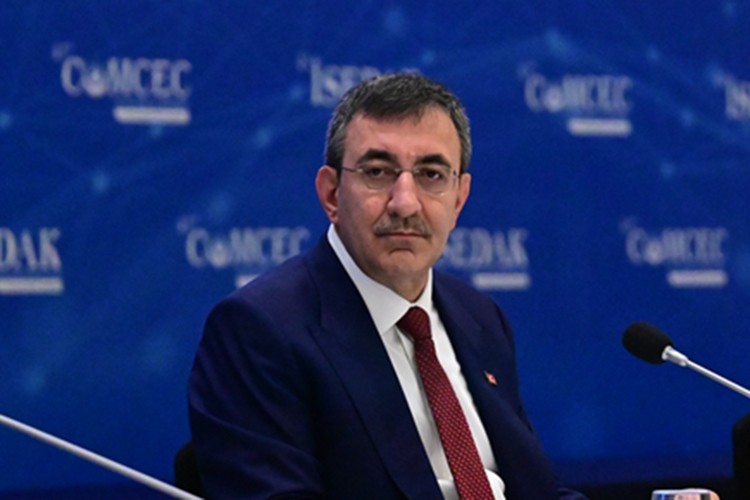 "Projelerin Suriye'nin refahına hizmet edeceğine inanıyorum"