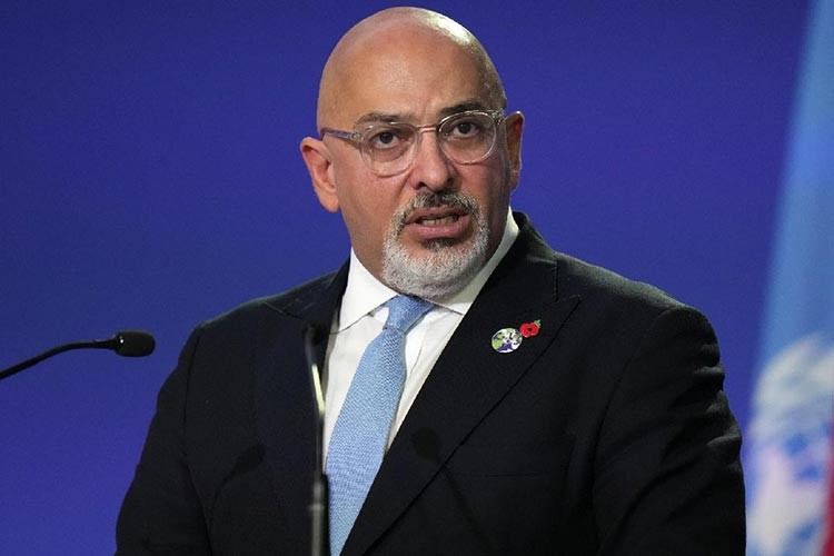 İngiltere'nin yeni Maliye Bakanı Nadhim Zahavi oldu