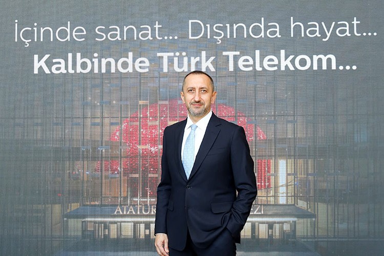 Yatırım hedefini 14 milyar TL'ye yükseltti