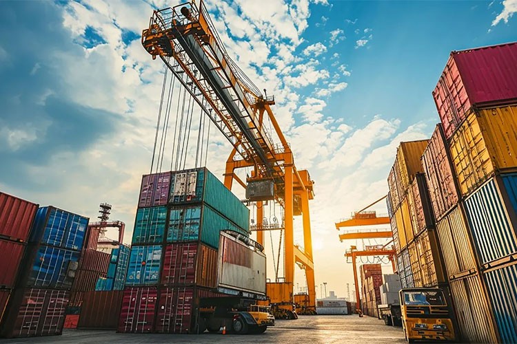 Türkiye'nin İngiltere'ye ihracatı 12,7 milyar dolara ulaştı