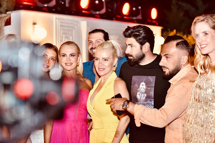 HC Life Club'de ünlüler geçidi!