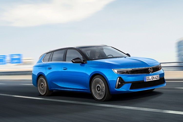 Yeni Opel Astra Sports Tourer tanıtıldı
