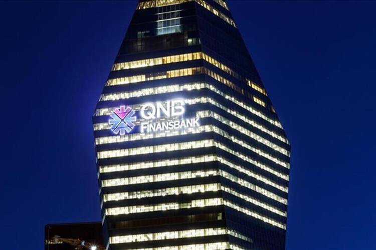 2 ayrı sendikasyon kredisi sağladı