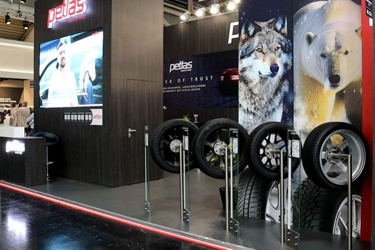 Yeni kış lastiklerini IAA Mobility Fuarı'nda tanıttı