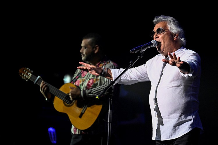 Gipsy Kings İstanbul'da konser verdi