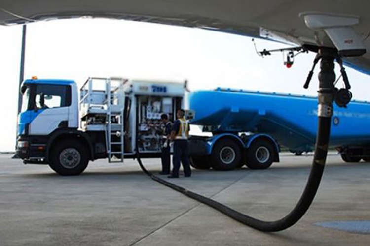 AB, uçaklarda sürdürülebilir yakıt kullanımını artırıyor