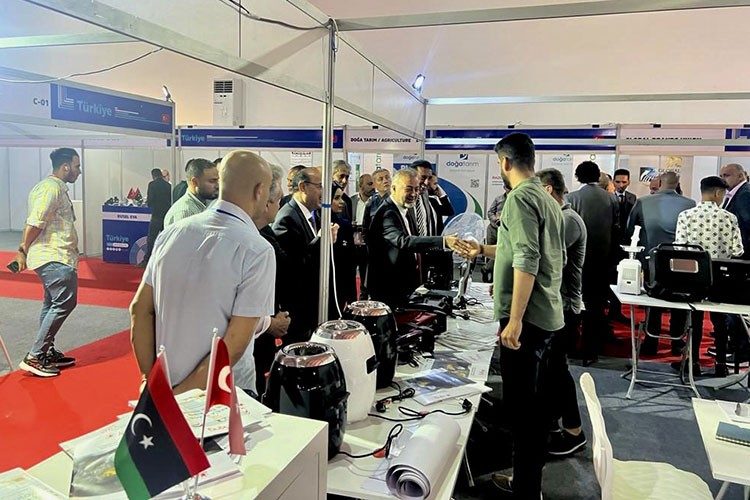 Bingazi'de "Türk İhraç Ürünleri Fuarı" açıldı