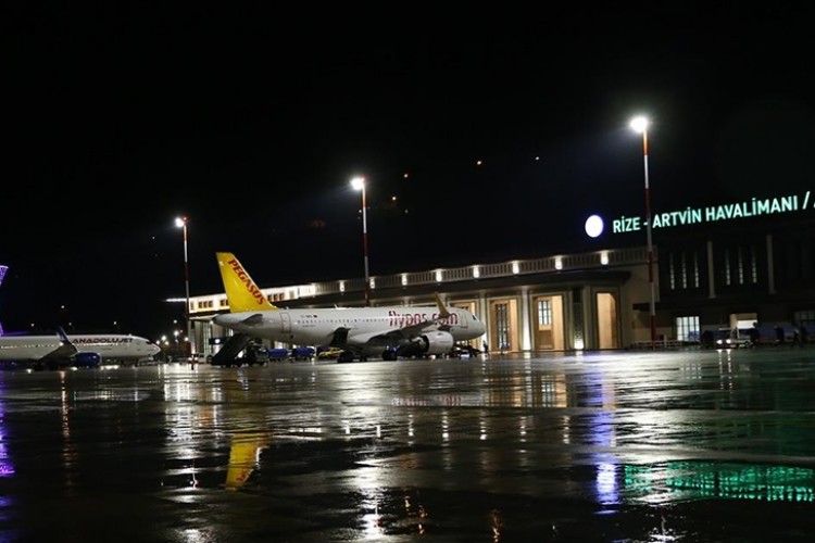 Rize-Artvin Havalimanı'nı ocak ayında 85 bini aşkın yolcu kullandı