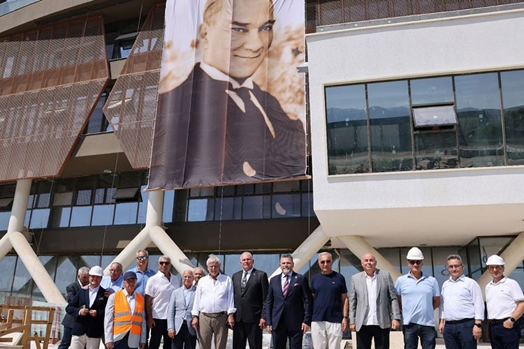 EBSO'nun yeni hizmet binası için protokol imzalandı