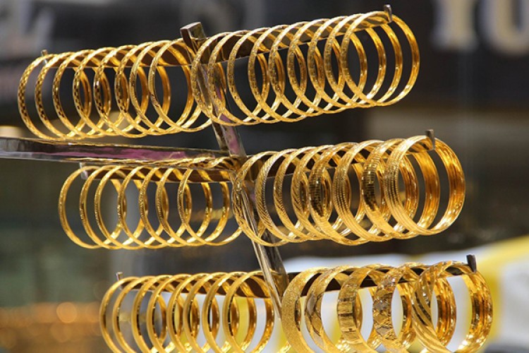 Kapalıçarşı'da altın