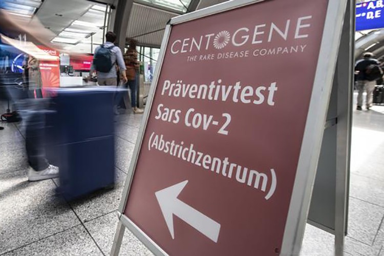 Tatilden dönenlere virüs testi