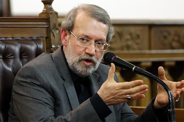 Ekonominin büyük oranda devletin elinde olmasını eleştirdi