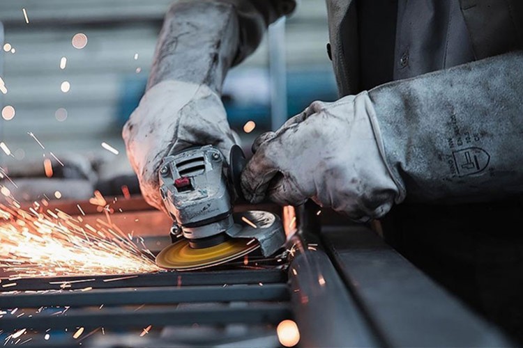 ABD'de imalat sanayi PMI nisanda beklentileri aştı