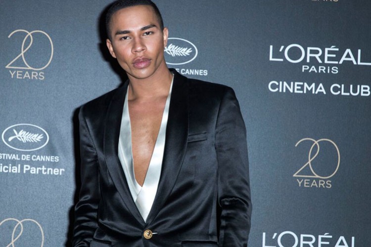 Balmain'in defile kolleksiyonu çalındı