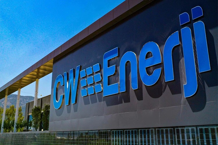 13 milyon dolarlık güneş enerjisi santrali anlaşması