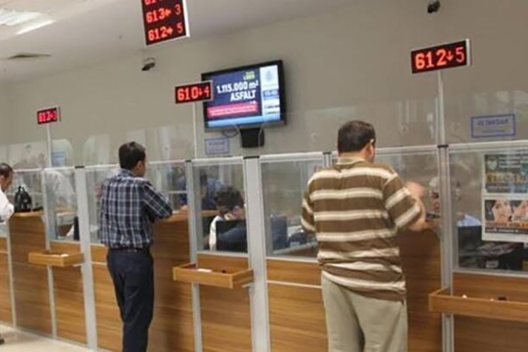 Bankacılık sektörünün mevduatı azaldı