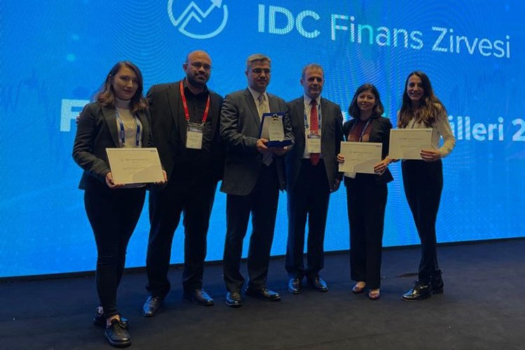 AgeSA'ya 4 ödül birden