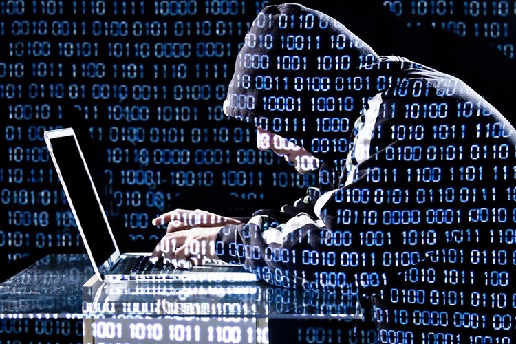 Günde 500 siber saldrırı...