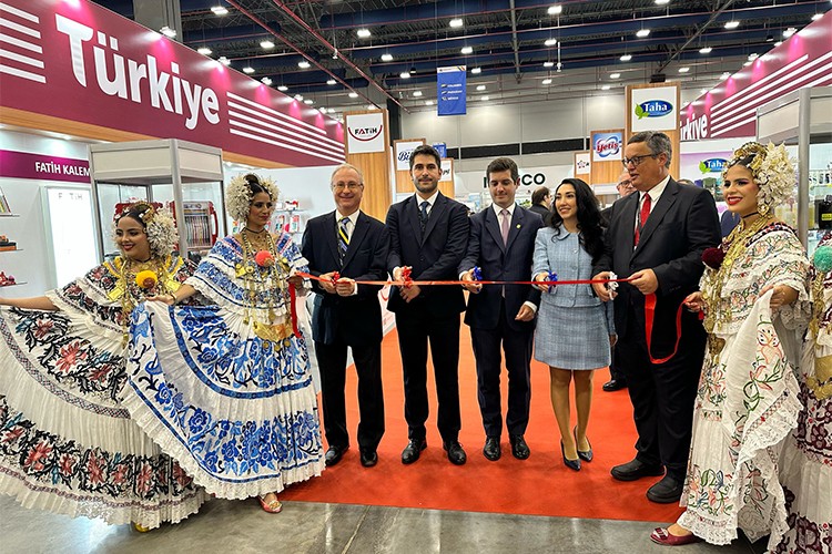 Panama Expocomer Fuarı'nda Türk ürünlerine yoğun ilgi