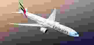 Emirates uçuşlara başladı