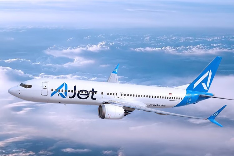 AJet'ten Cumhuriyet Bayramı'na özel indirimli bilet kampanyası