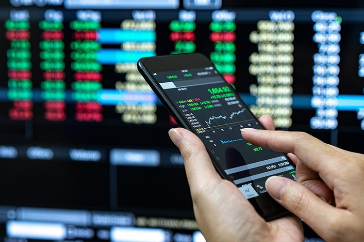 Piyasalar jeopolitik gelişmeler ışığında karışık seyrediyor