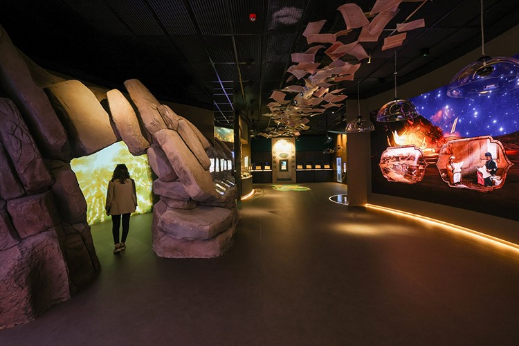 Türk tasarımcılar Özbekistan'ın kültürel mirasını geleceğe taşıyor