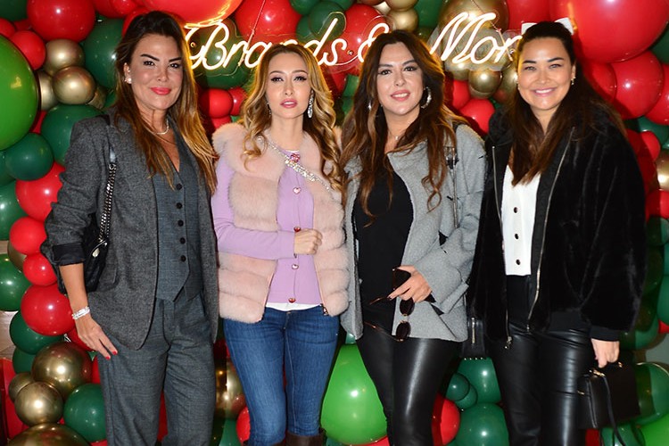 Yılın son alışveriş şenliğinde girişimcileri buluşturdu