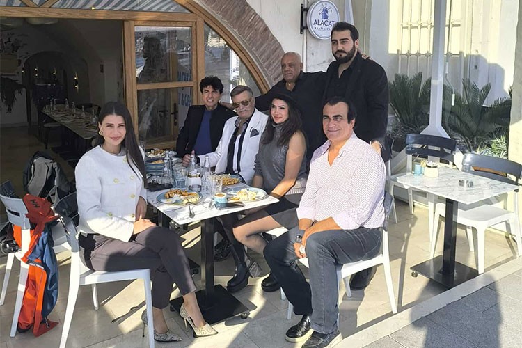 Efsaneler mantıcıda buluştu