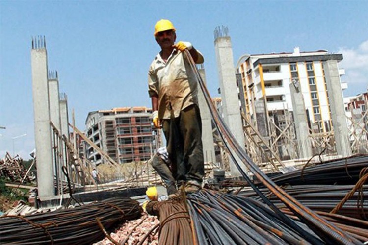 Daralma istihdama yansıdı