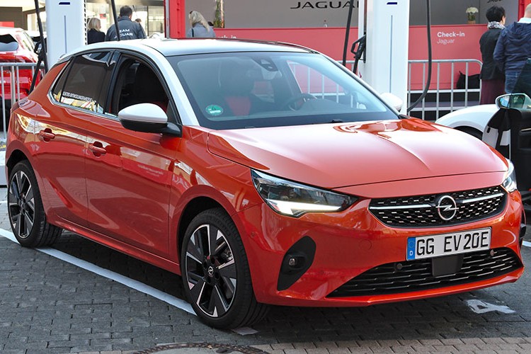 Opel Corsa yenilendi