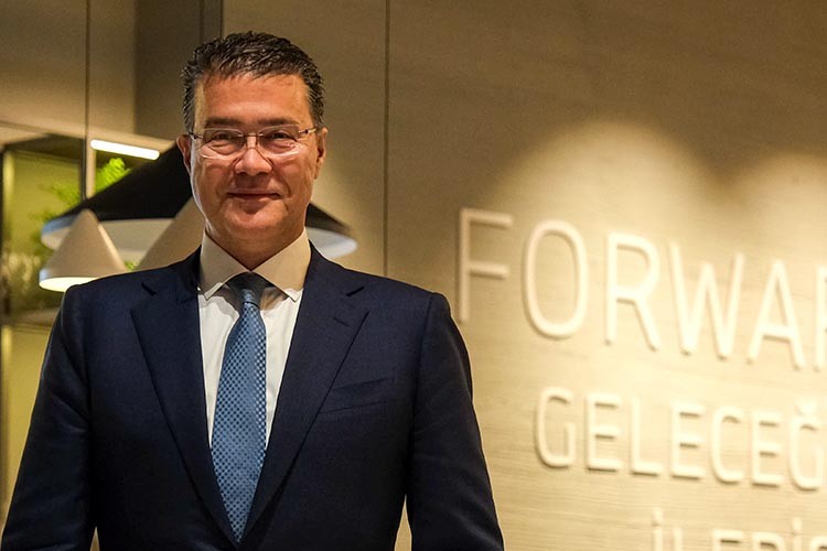 BMW Motorrad, Rızacan Kumaş'ın Objektifinden The Mother Road Sergisi'ni Sunuyor