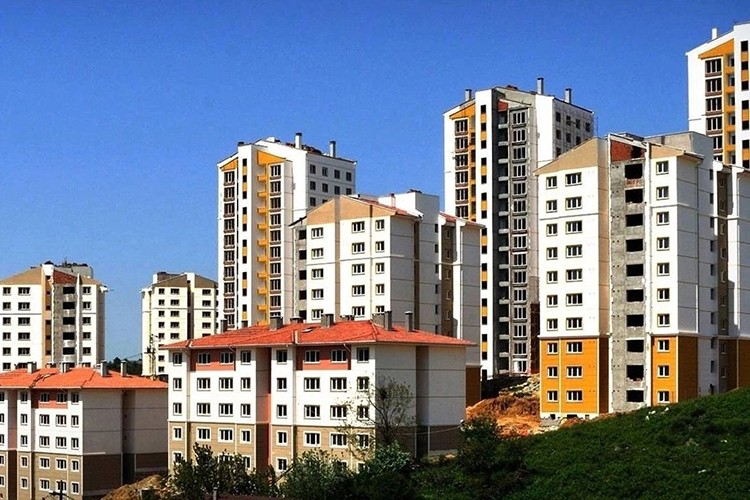 Riskli ilçelerde yeni konut fiyatlarında çarpıcı artışlar yaşanıyor