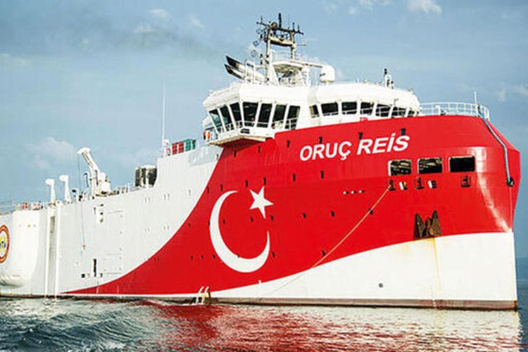 Oruç Reis'in Doğu Akdeniz'deki çalışma süresi uzatıldı