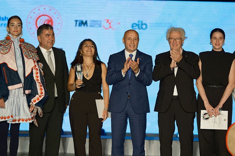EİB Moda Tasarım Yarışması'nda kazananlar belli oldu