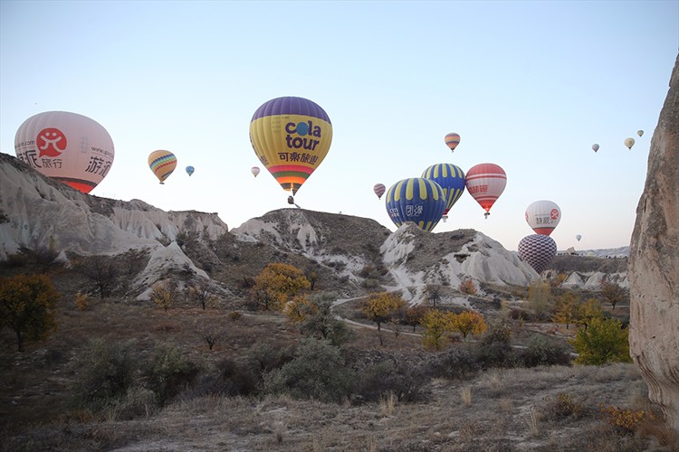 Kapadokya'da 11 ayda 629 bin 283 turist balon turuna katıldı