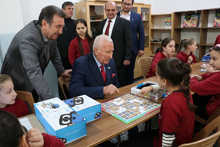 Yalçın Şentürk mezun olduğu okula