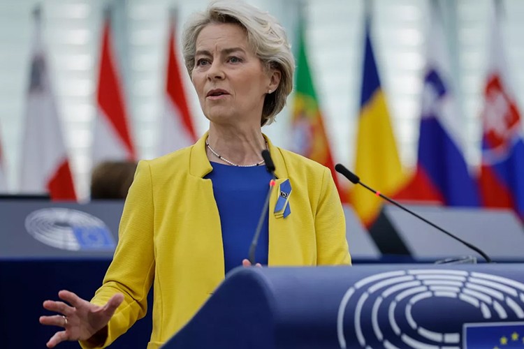 AB'den Latin Amerika'ya yatırım planı